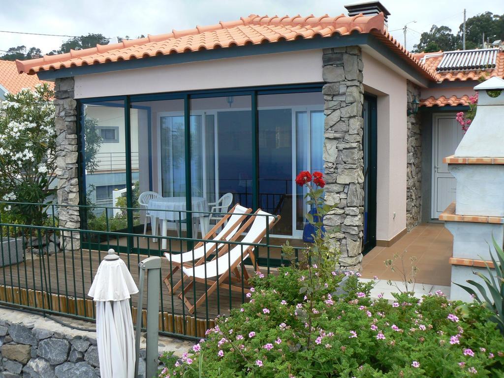 Banda Do Sol Self Catering Cottages Estreito Da Calheta Bagian luar foto